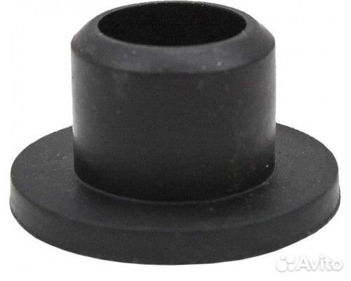 Втулка уплотнительная штуцера топливного бака