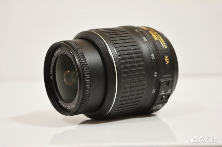 Объектив Nikon 18-55mm 1:3.5-5.6G VR AF-S DX