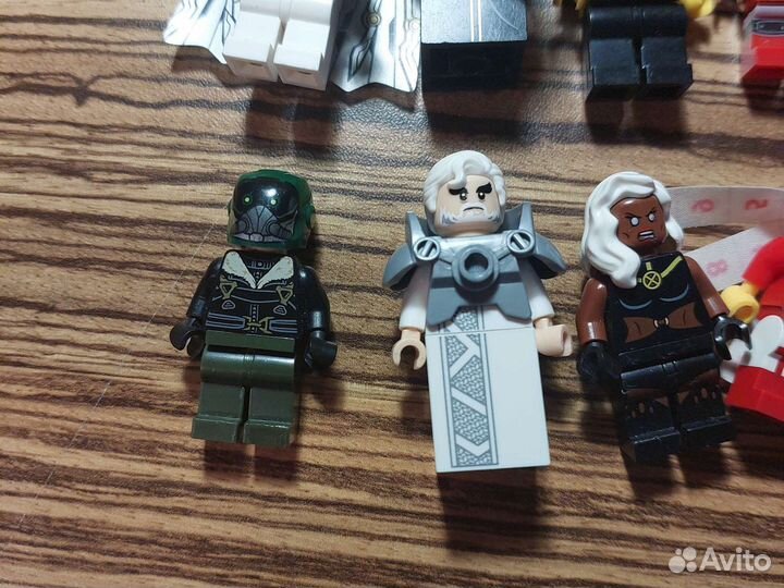 Lego минифигурки super heroes
