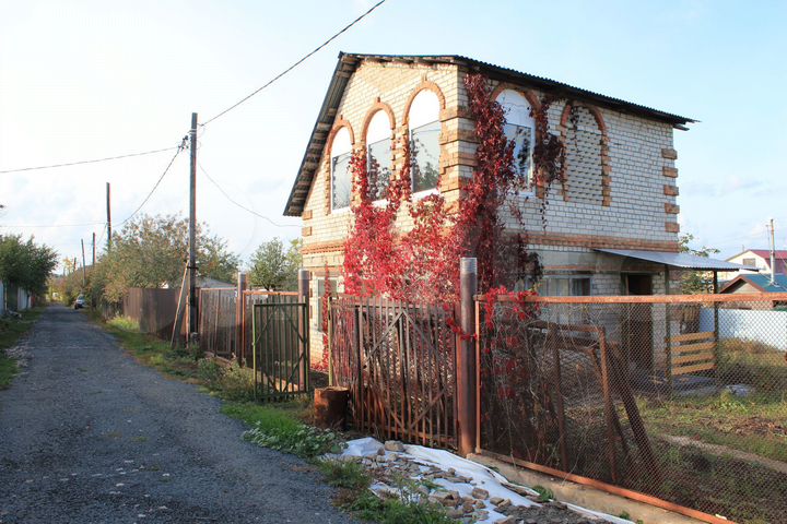 Дача 72 м² на участке 6 сот.