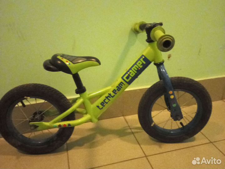 Беговел детский бу