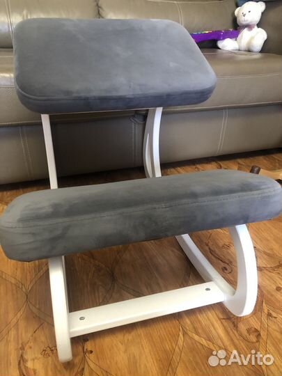 Ортопедический коленный балансирующий стул