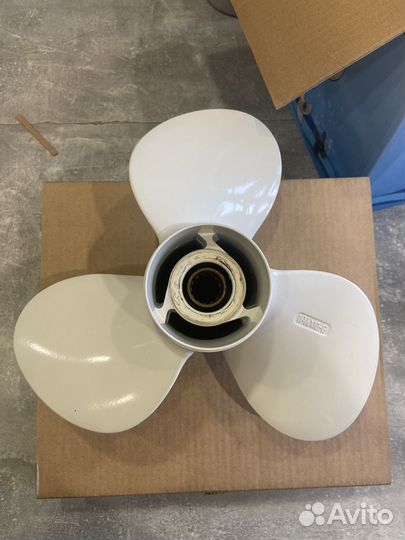 Винт Yamaha 40-60