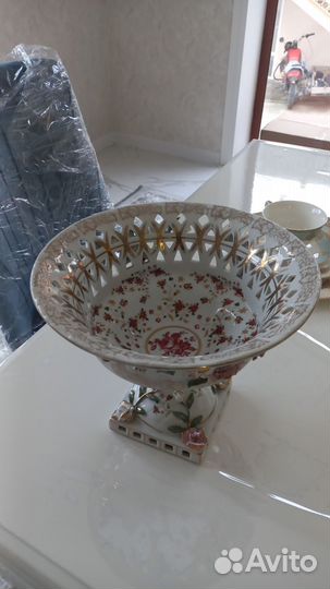 Фруктовница на ножке