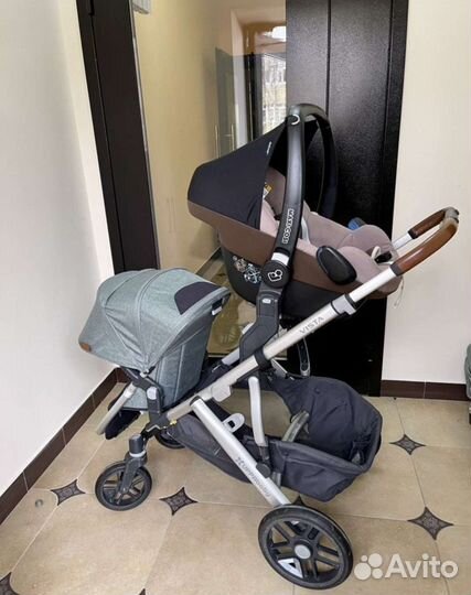Коляска для двойни/ погодок Uppababy vista