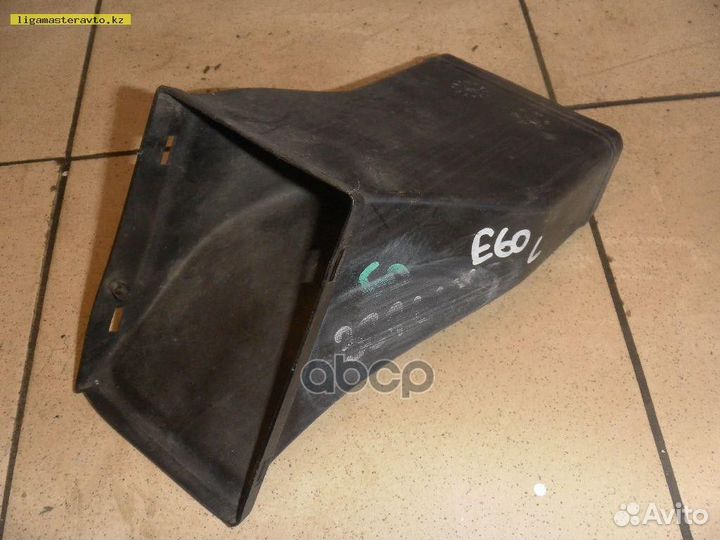 Воздуховод тормозов Л Пд 51 11 7 033 703 BMW