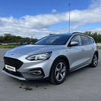 Ford Focus 1.5 MT, 2019, 90 000 км, с пробегом, цена 1 655 000 руб.