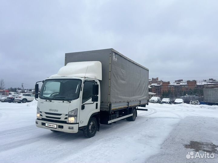 Тентованный грузовик 40 м³ Isuzu NQR90, 2018