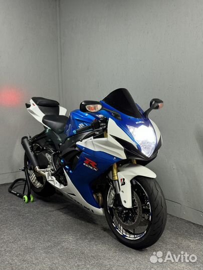 Suzuki gsxr 750