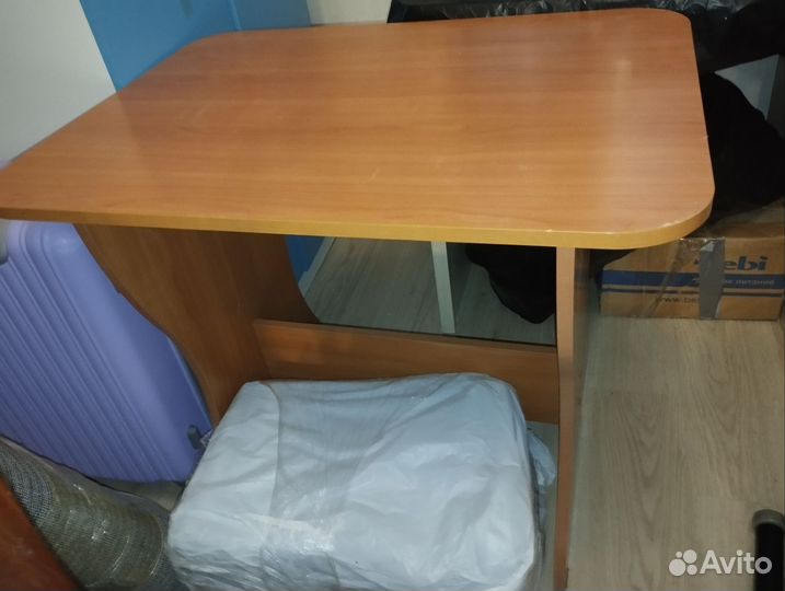 Кухонный стол бу