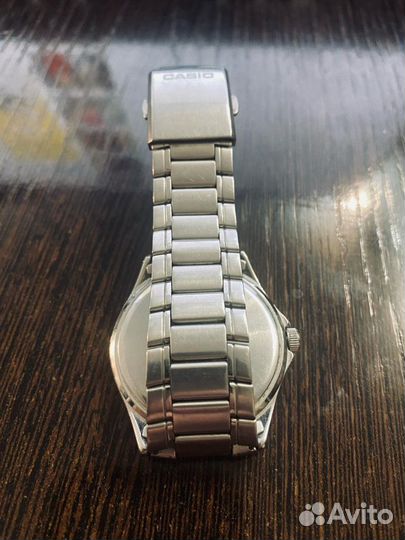 Часы Casio Quartz MTP-1239