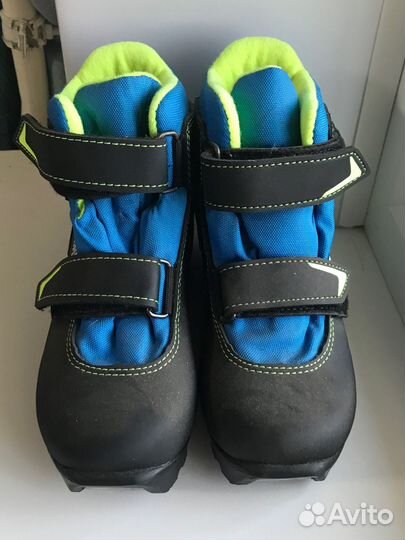 Лыжные ботинки