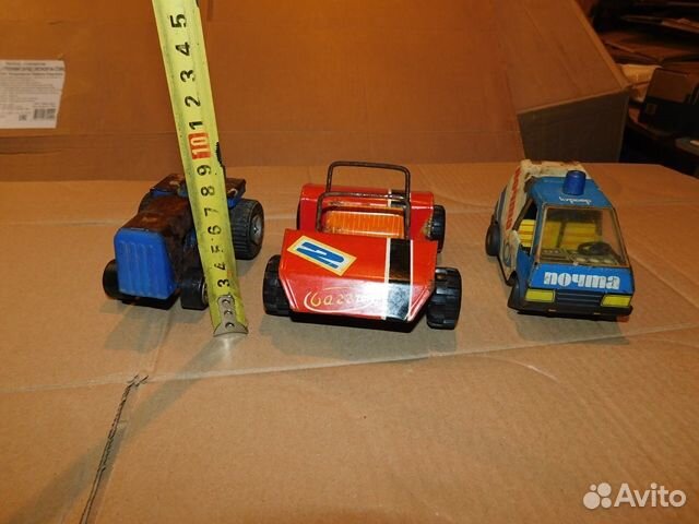 2 машинки и трактор миниатюрные игрушки СССР в инт
