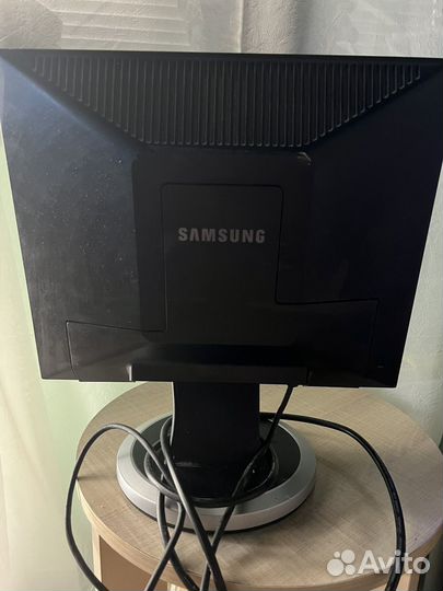 Монитор Samsung 17