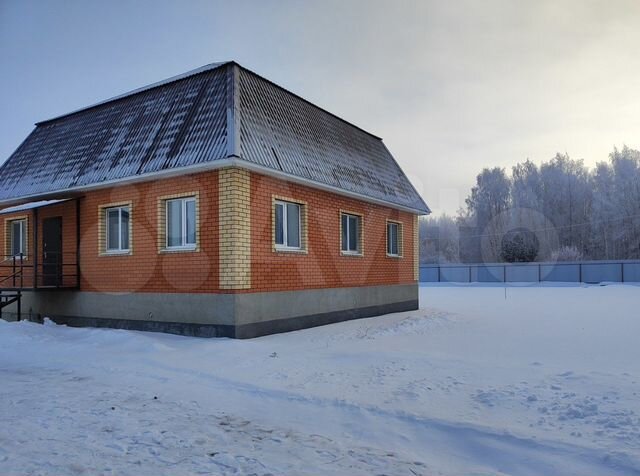 Дом 93 м² на участке 12 сот.