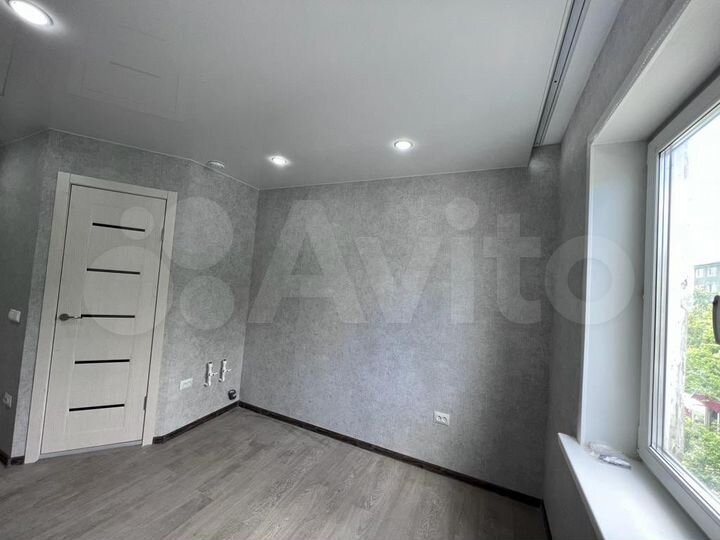 Квартира-студия, 12 м², 3/9 эт.