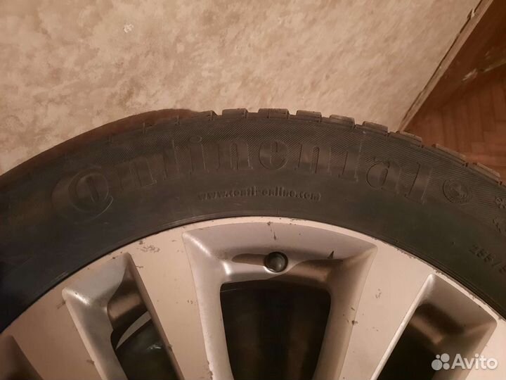 Continental Conti4x4IceContact 255/55 R18