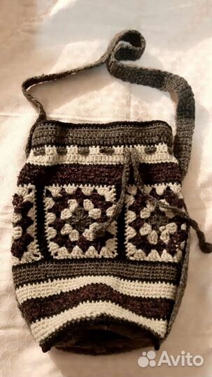 Вязаная крючком сумка