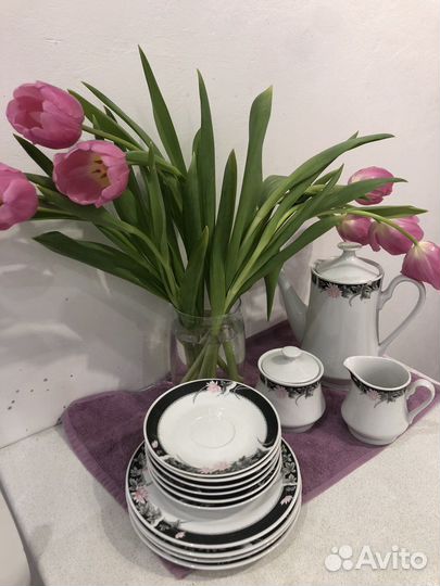 Тарелки, стаканы и др