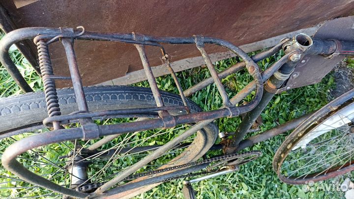 Два советских велосипеда