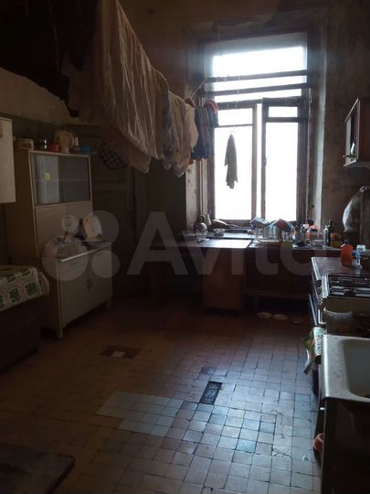 Комната 18,4 м² в 8-к., 3/5 эт.