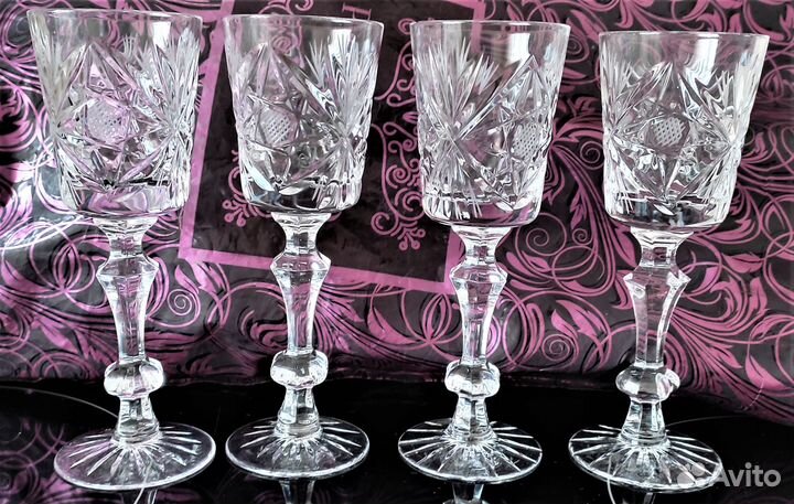 Три набора хрустальных королевских фужеров-кубков