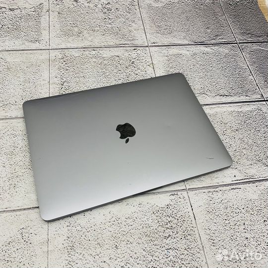 Macbook PRO 13 2020 I7/16GB/500SD с дефектом
