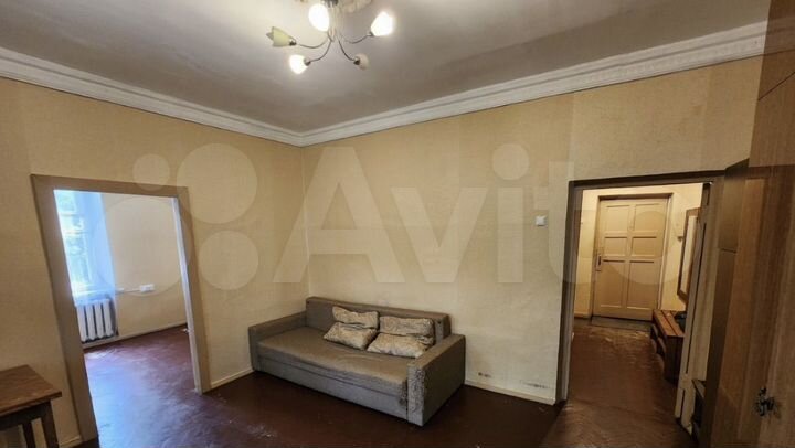 2-к. квартира, 46,5 м², 1/3 эт.