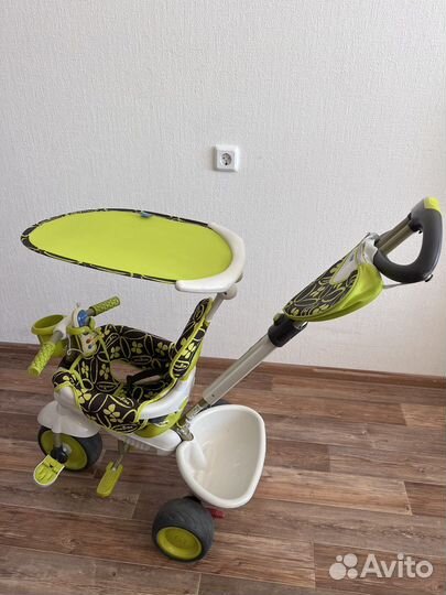 Детский трехколесный зеленый велосипед