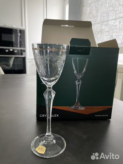 Рюмки Bohemia 6 шт 70 мл новые в коробке