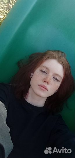 Администратор, бариста, консультант