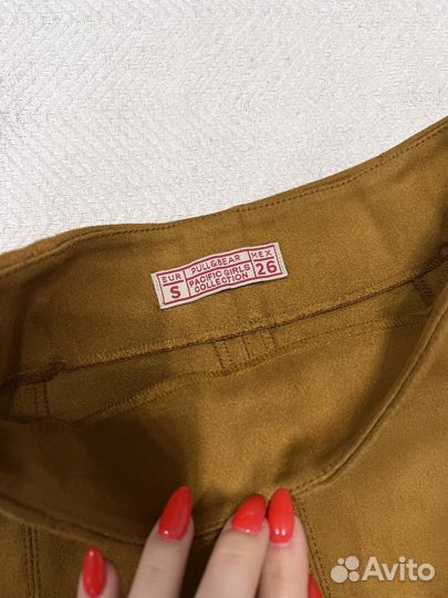 Замшевая юбка pull&bear S коричневая