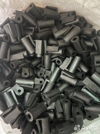 Фиксатор для крепления георешетки 8мм х 50мм упако