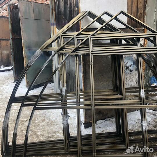 Теплица капелька