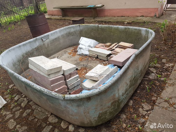 Емкость для воды пластиковая