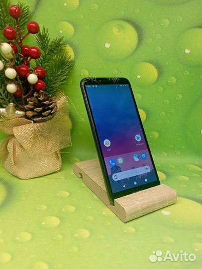 HUAWEI Y6 (2018), 2/16 ГБ