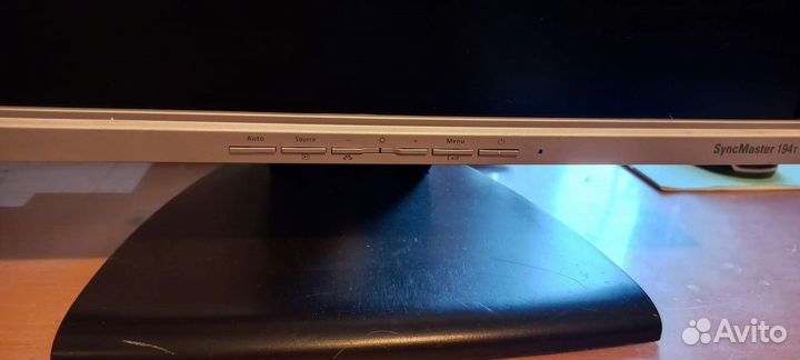 Монитор Samsung syncmaster