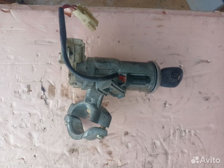 B3704100 Lifan Замок зажигания для Lifan Solano