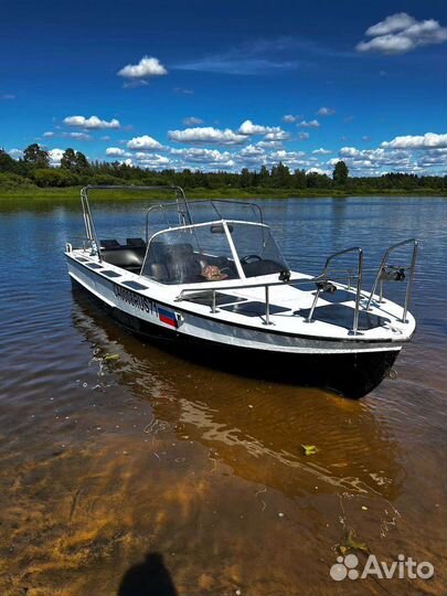 Катер Амур водомет