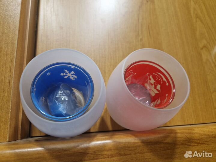 Стеклянные подсвечники