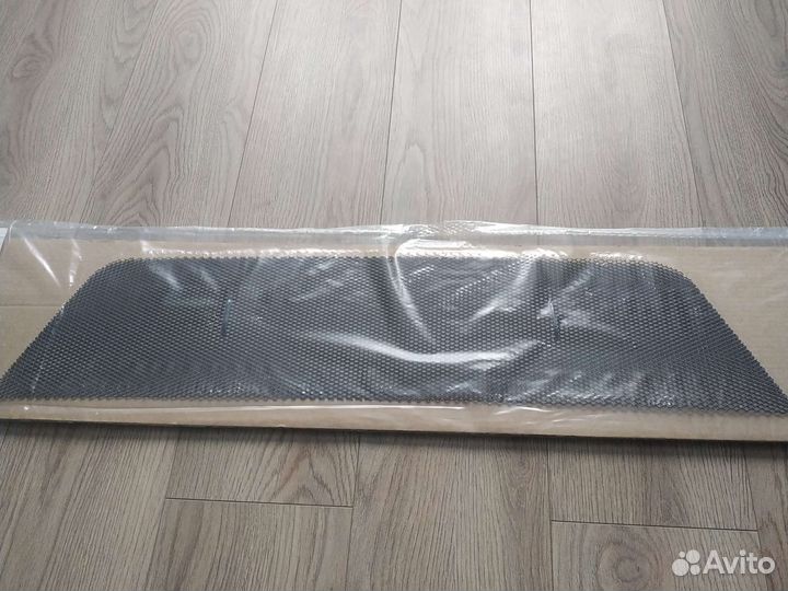 Комплект защитных сеток в передний бампер