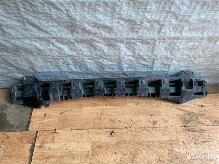 Усилитель переднего бампера Kia Rio 3 QB 2015-2017