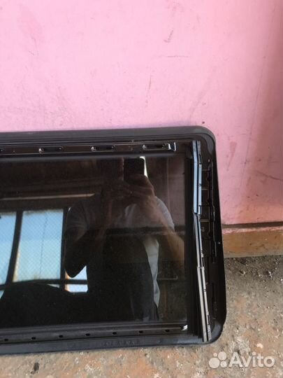 Мерседес CLS 219 стекло люка