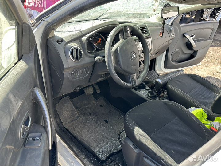 Renault logan 2 разбор по запчастям