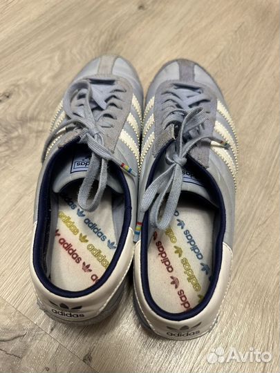 Кроссовки женские adidas 39 размер