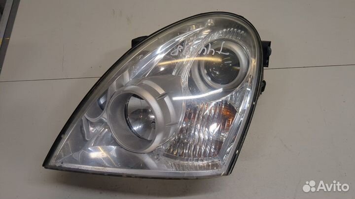 Фара (передняя) SsangYong Rexton, 2008