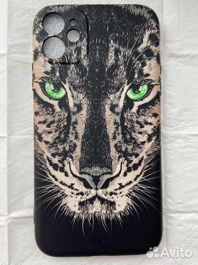 Чехол на iPhone 11