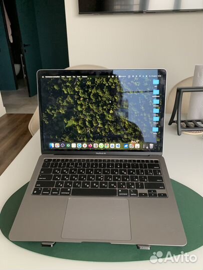Apple macbook air 13 m1 8gb 256