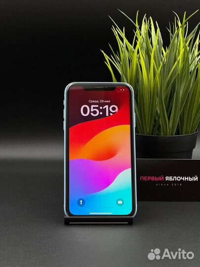 iPhone Xr, 64 ГБ