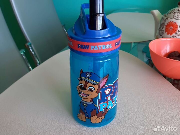 Бутылка для воды с трубочкой фирма hm